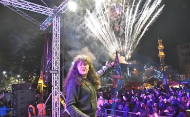Građani Bijeljine 2023. dočekali uz “Kerber” i vatromet