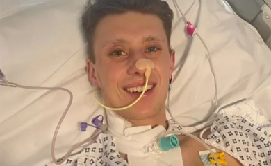 Fudbaleru amputirane noge uoči 21. rođendana, stigao u bolnicu sa simptomima gripe