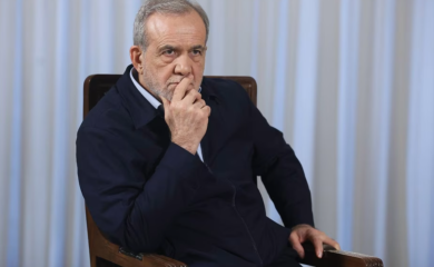 Prvo obraćanje Pezeškijana nakon smrti ajatolaha: Razočaraćemo neprijatelje, uništavamo njihove baze