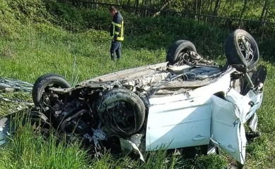Nezgoda kod Stanara, vozač teško povrijeđen