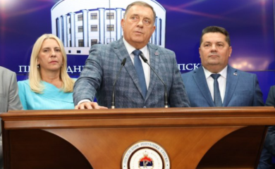 Dodik: Ovo je udar na Republiku Srpsku, ne prihvatam odluku