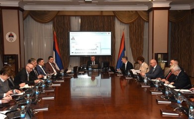 Revizori upozoriavaju: Srpska nema strateške dokumente za zaštitu od požara, VATROGASCI NEOPREMLJENI, nadzor nad šumama katastrofalan