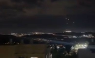 Iran potvrdio da je pokrenuo napad na Izrael: "Ovo je odmazda" (VIDEO)