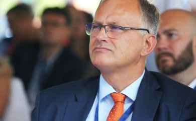 Za poslodavce povećanje minimalca u Srpskoj na 1.050 KM neizvodivo