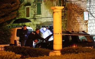 Obračun u Hrvatskoj: Pucao u komšiju pa napao prolaznika sjekirom (UZNEMIRUJUĆI VIDEO)