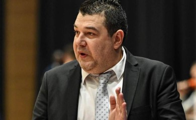 Srpski trener poslije suspenzije dobio i otkaz