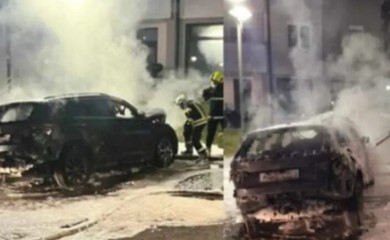 Detalji požara na Palama: Gorio i automobil sina načelnika Jugovića