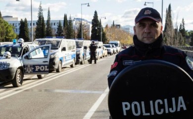 Crnogorci pokušali da prokrijumčare 37 kilograma marihuane