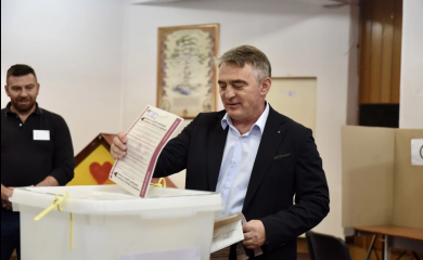 Komšić glasao u Sarajevu