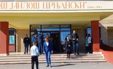 Draško Stanivuković glasao na Petrićevcu