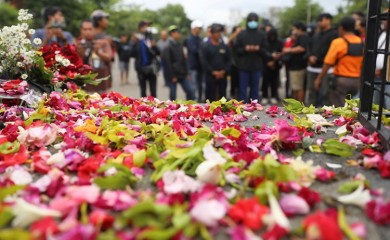 Detalji tragedije u Indoneziji: U stampedu poginulo 125, povređene 323 osobe