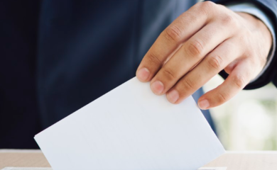 MINHEN: Gužve ispred konzulata u Minhenu, na glasanje se čeka i do tri sata