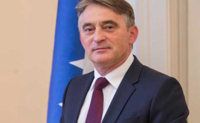 Ubjedljiva prednost Komšića ispred Krišto