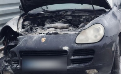 Akcija "Plamen": Poznat vlasnik izgorjelog poršea u Banjaluci, ima uhapšenih