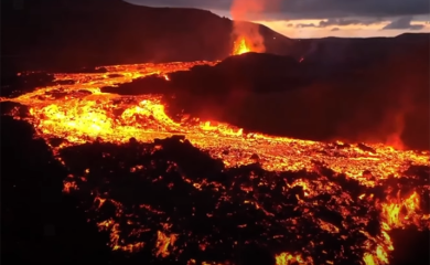 Erupcija vulkana na Havajima: Lava se približava auto-putu (VIDEO)