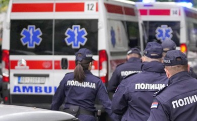 Drama u školi u Srbiji: Učenica popila kiselinu na času hemije