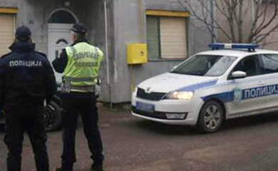 Ubio muškarca čekićem zbog žene, pa presudio sebi