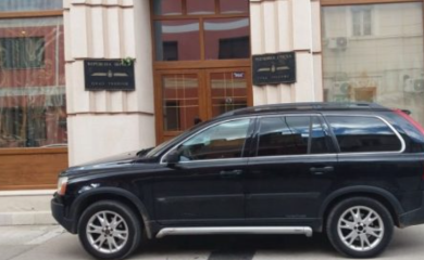 VUKANOVIĆ: Cilj parkiranja pred Gradskom upravom bio da ogolim pravosuđe