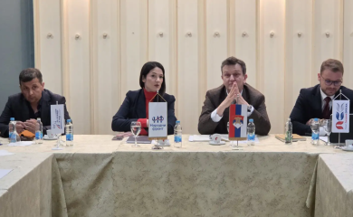 Vukanović ublažava kurs, SNSD govori o stranom uticaju