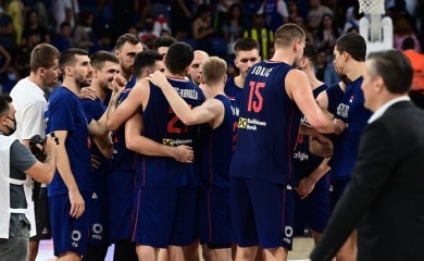 Nevjerovatna atmosfera u Pragu: Navijači podigli cijeli stadion na noge