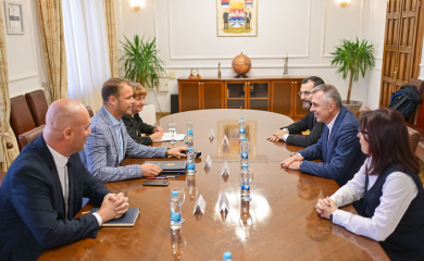 Prijevremeni izbori u RS: SNSD i SDS testiraju snagu, niču novi pokreti