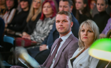 „Nagrada za poltronstvo“: Vukanović tvrdi da Stanivuković dijeli gradski novac partijskim kadrovima