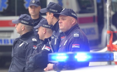 Tinejdžerka nožem posjekla druga i nastavnicu