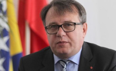 Nikšić o Izbornom zakonu: Sadašnje rješenje ostavlja mnogo prostora za prevare