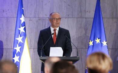 Helez otvoreno zaprijetio Srpskoj: Imam najbolji penicilin za razdruživanje, Stevandić mu odgovorio