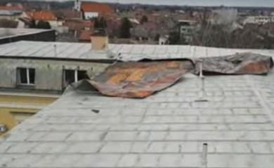 Oštećeno 11 škola u Hrvatskoj, sa crkve iščupan krst (VIDEO)