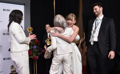 Dodjela Gremija: Tejlor Svift ušla u muzičku istoriju, reper uhapšen nakon što je primio nagradu