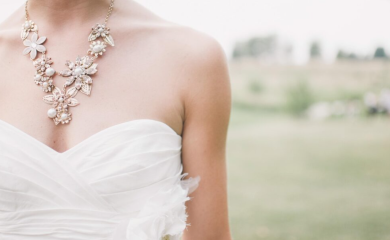 Urnebesan oglas za prodaju nasmijao region: “Vjenčanica je preživjela, ali brak nije”