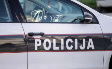Djed htio da pokaže polni organ djevojčici, mještani ga pretukli