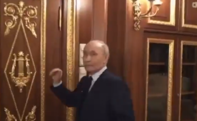 Putin prvi put pokazao svoj stan VIDEO