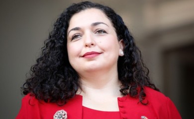 Osmani po dolasku na samit Evropske političke zajednice: Prvo sankcije, pa razgovor sa Vučićem
