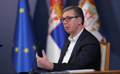 Vučić o SNS skupu ispred Skupštine: Ja kao predsjednik ne učestvujem. Molim organizatore, nijednu riječ o Dijani Hrki