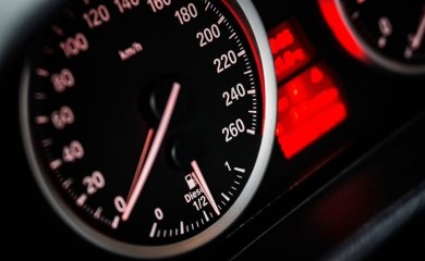 Divljao BMW-om kroz Beograd: Vozio 191,9 kilometara na sat (VIDEO)