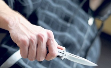 Nezapamćen zločin kod Paraćina: Sin ubadao oca nožem dok ga je kćerka držala