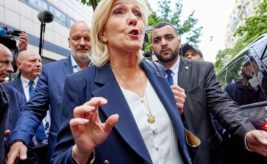 Francuska na nogama: Tri velika mitinga danas u Parizu, Marin le Pen najavila govor