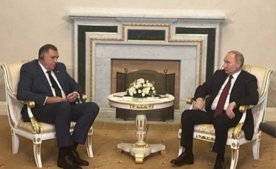 Dodik sa Putinom: "Zapad nervozan jer se ne pridružujemo sankcijama"