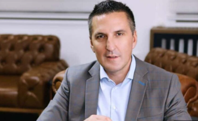 CIK BiH prijavio prijetnje člana SNSD-a: “Zapamtite ova lica” FOTO