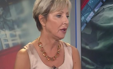 "Ja to jednostavno ne podržavam" Zbog ovog pisma srbijanska ambasadorka je NAPUSTILA TRADICIONALNU VEČERU SNV