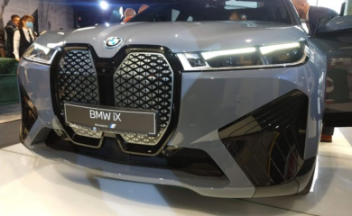 BMW ne odustaje (pre)velikih 'bubrega'