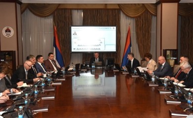 Poziv iz Vlade Srpske: Svi članovi organa za provođenje izbora da podnesu ostavke