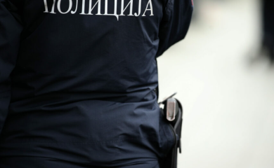 HOROR NA PROSLAVI PUNOLJETSTVA: Tri muškarca izbodena u toaletu hotela u Kragujevcu