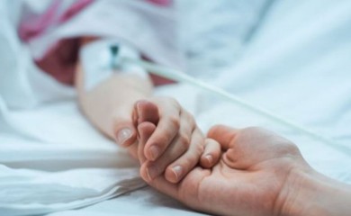 Četvorogodišnja djevojčica u tržnom centru propala sa prizemlja u podzemnu etažu