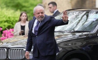Predsjednik Brazila osudio nedostatak napora za oslobađanje Asanža: "U zatvoru je jer je osudio zlo"