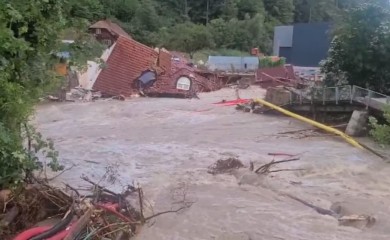 Novitović: U Sloveniji tokom poplava oštećen veliki broj infrastruktrnih objekata VIDEO