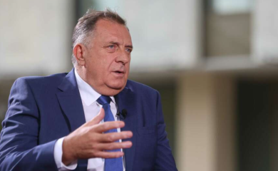 "NEMAM PROBLEM S TIM" Dodik nagovijestio da bi SNSD mogao da izađe na PRIJEVREMENE IZBORE