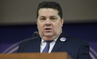 Šta mu je ovo trebalo: Stevandić o magarcima “koji vode kolo” postao GLAVNA TEMA, Internet ne prašta
